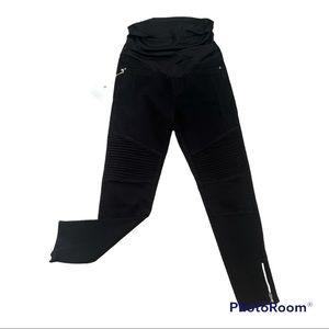 PinkBlush maternity jeans. NWT size Large pink blush.